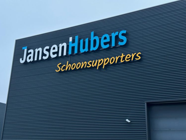 Jansen Hubers Schoonsupporters | Fongers en Fongers